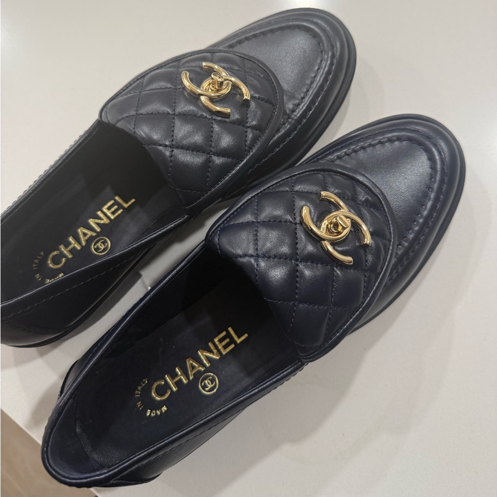 CHANEL Quilted NAVY Loafers with Gold Emblem